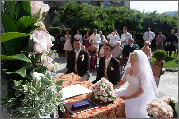 Floral arrangements were created by Paola one of the florist designers of La