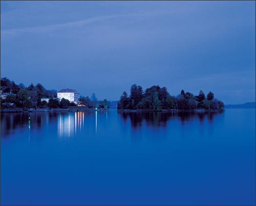 Lake-shore-Hotel-Lake-Maggiore