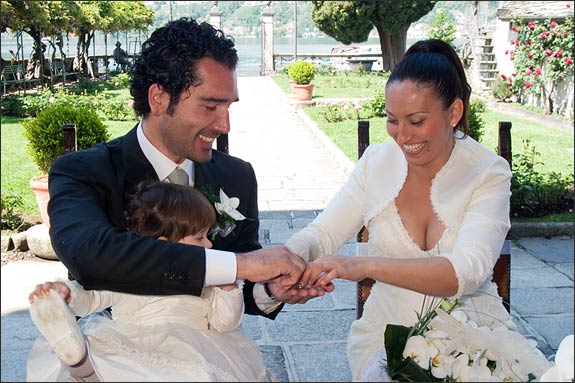 intimate-wedding-ceremony-in-Italy