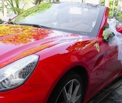 Ferrari Red Wedding on Lake Orta
