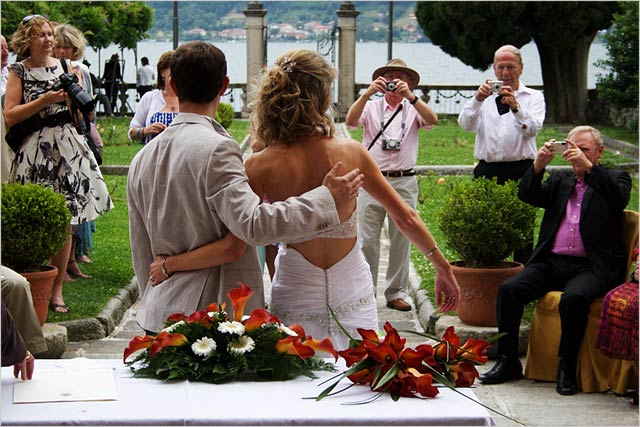 Villa-Bossi-lake-Orta-wedding-photographers