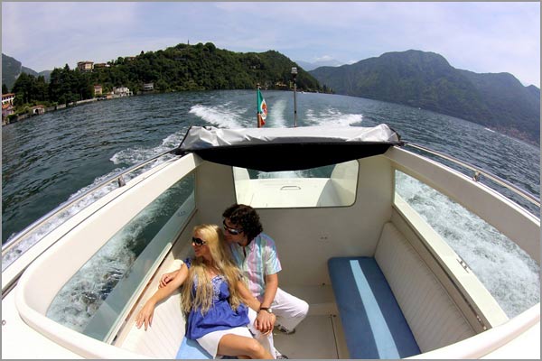 wedding-boat-trip-on-lake-Como