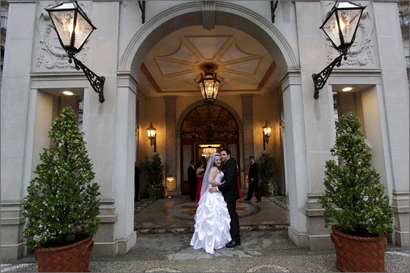 Red Themed Wedding in Grand Hotel des Iles Borrom es Stresa Italian Lakes 