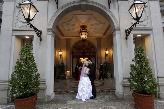 Red Themed Wedding in Grand Hotel des Iles Borrom es Stresa Italian Lakes