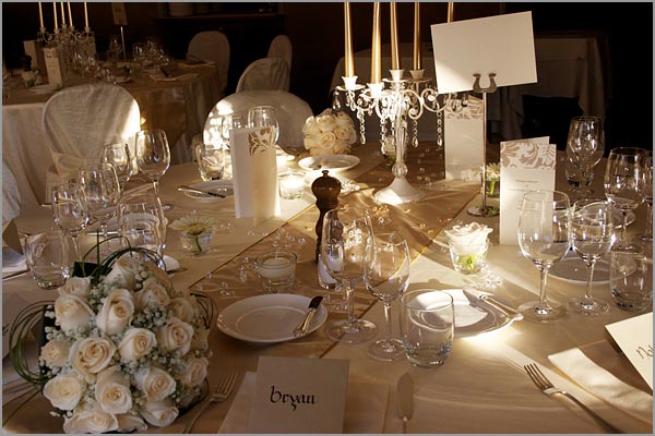 gold-organza-ivory-candelabras