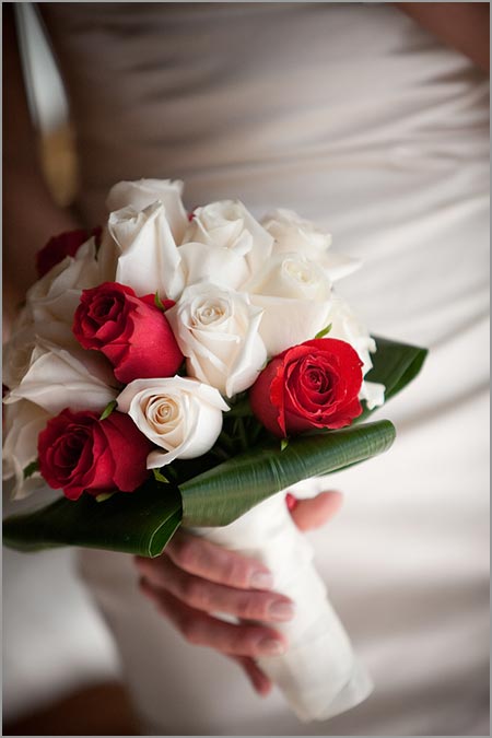 bridalbouquetredcreamroses Another color was present too blue