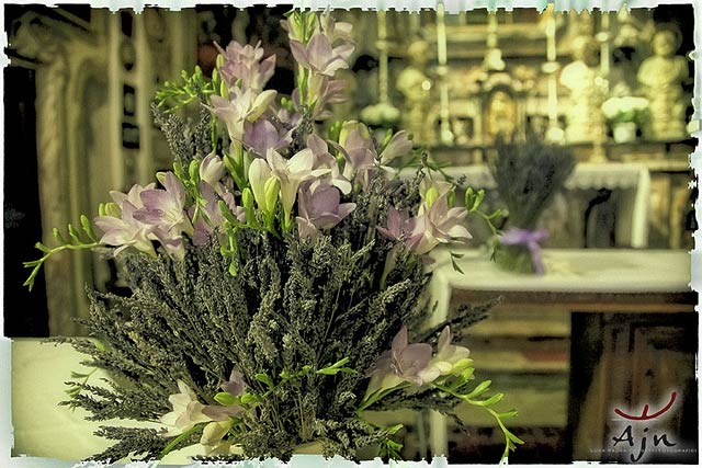 lavander-and-freesias-flower-arrangements
