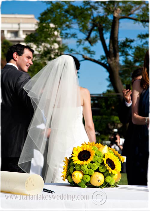 open-air-wedding-ceremony-Italy
