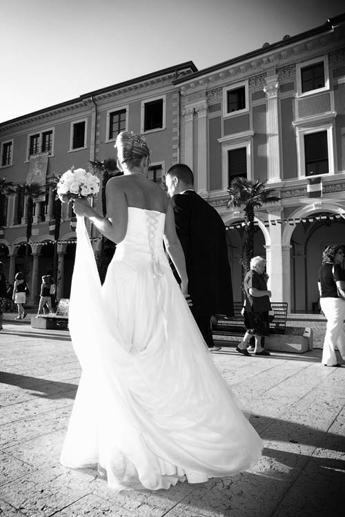 outdoor-wedding-in-Gardone-Riviera-lake-Garda