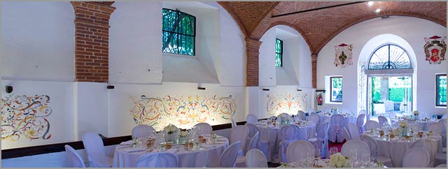 dinner-room-Villa-Giannone-lago-Maggiore