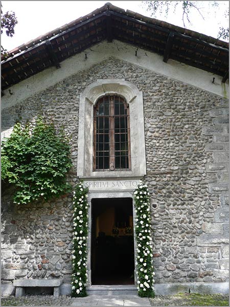 villa-with-private-chapel-lago-Maggiore