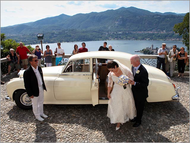 Bentley-vintage-cars-rental-Lake-Orta