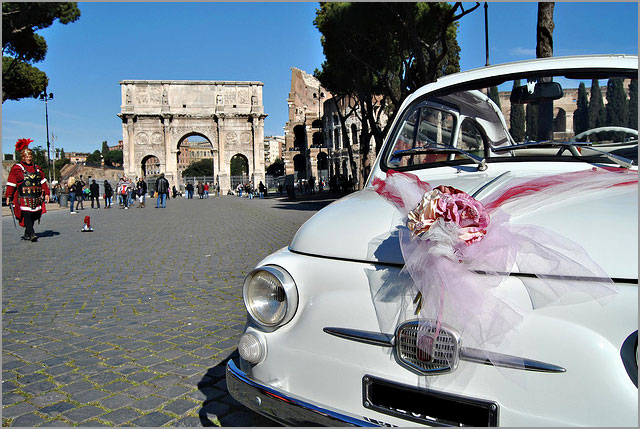 hire a vintage Fiat 500 for your wedding in Rome