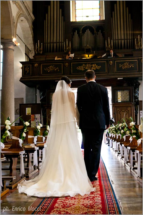 wedding ceremony in San Leonardo Church Pallanza Lake Maggiore