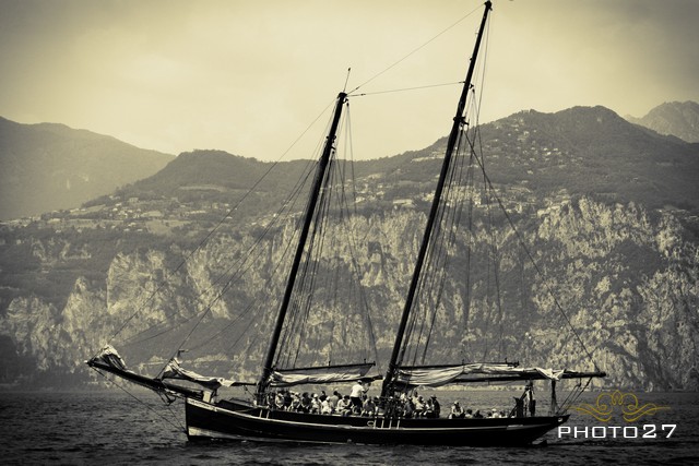 wedding on a historical sailing ship in Malcesine