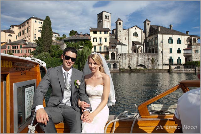 motorboat wedding services on lake Orta
