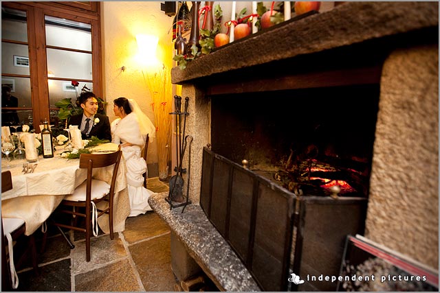 restaurant with fireplace for winter wedding in Italy