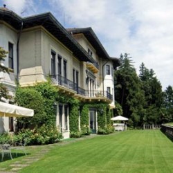 VILLA CLAUDIA DEI MARCHESI DAL POZZOan amazing dream on Lake Maggiore