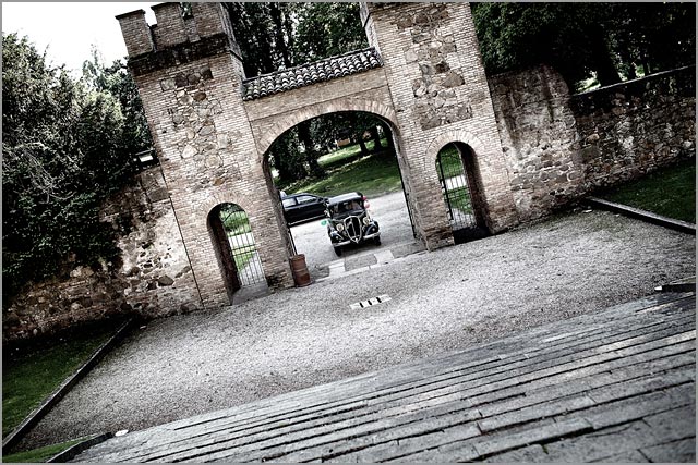 vintage wedding car hire on Lake Garda