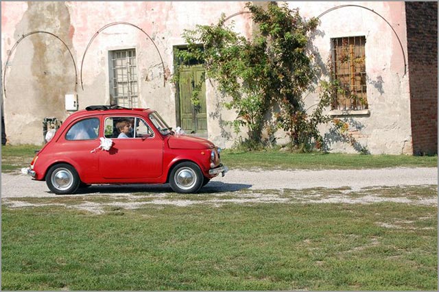 Fiat 500 rental for weddings in Mantua