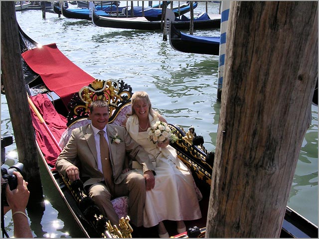 Hochzeit Venedig-Gondel in Italien