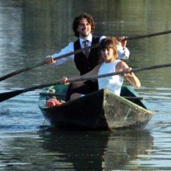 An ecofriendly wedding along the river in Mantova