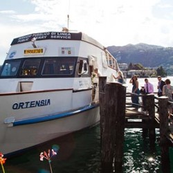 LOVE BOAT for a romantic wedding on Lake Orta
