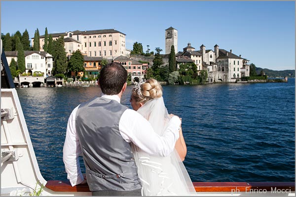 boats rental for wedding cruises on Lake Orta