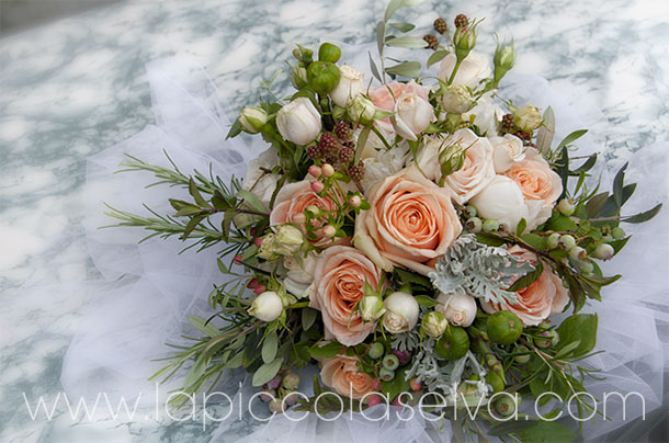 blueberries-figues-and-olives-bridal-bouquet