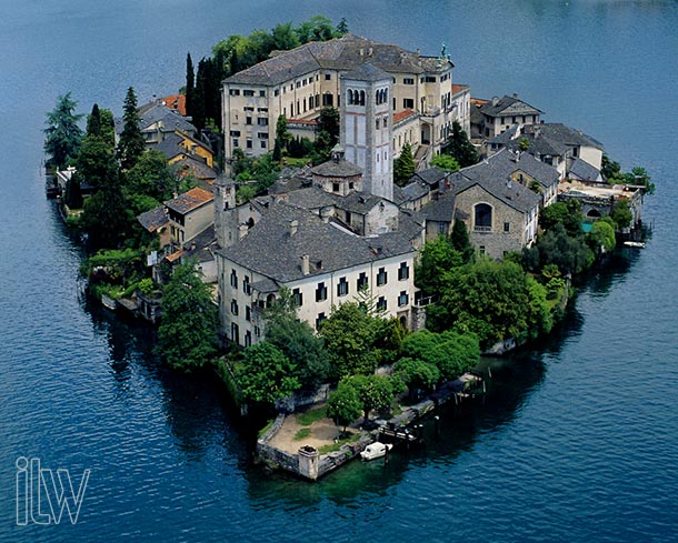 weddings-on-Lake-Orta_St-Julius-Island