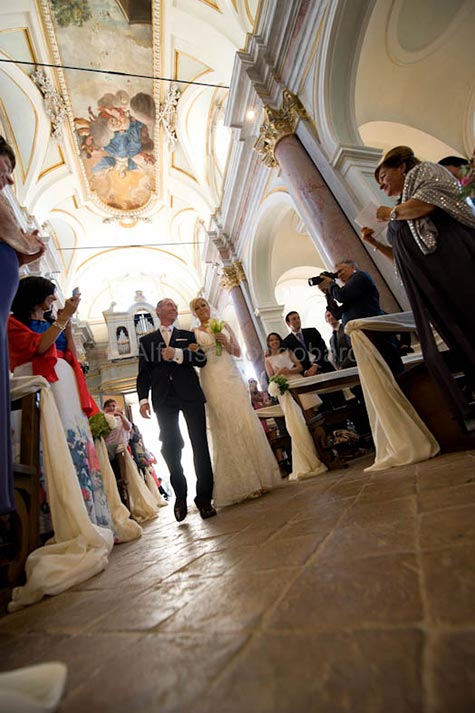 01_church-wedding-lake-Bracciano-Rome