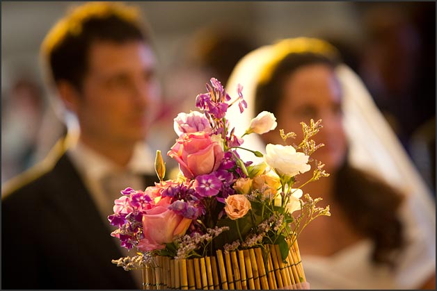 lilac-bridal-bouquet-Lake-Bracciano-wedding