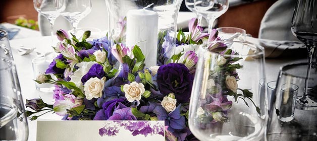 purple_wedding_flowers_Italy