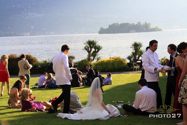  Sheila and Colman's wedding - April 2011 A casual aperitif in the lawn of the villa, a very relaxed way to enjoy wonderful weather on Lake Maggiore - photo by Photo27