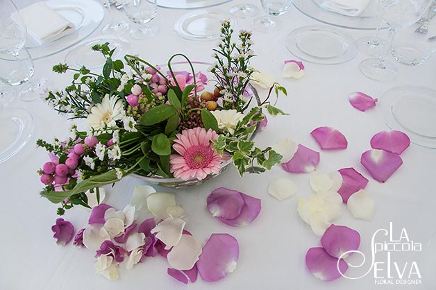country-chic-wedding-flowers