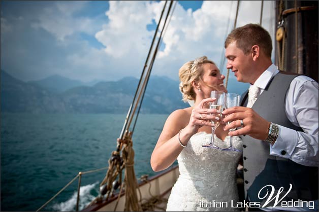 wedding-in-Malcesine-cruise-on-Lake-Garda