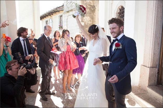 15_wedding-madonna-del-sasso-church-lake-orta