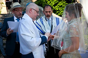 An Elegant Jewish Wedding on the hills over Lake Garda
