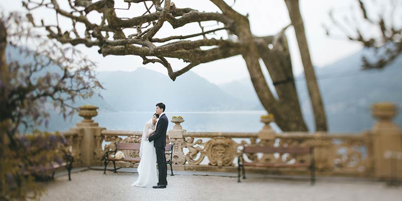 elopement to Lake Como Italy