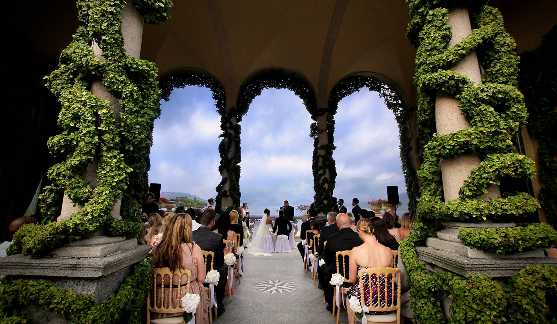 Civil wedding ceremonies with legal value in Italy