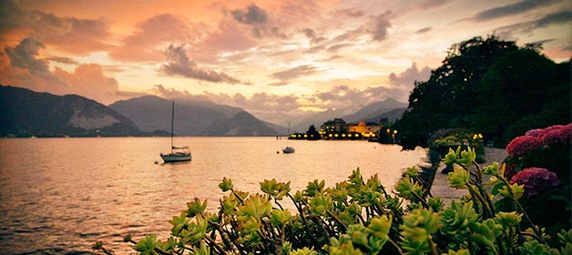 Loretta and Scott, wedding at Villa Rusconi Clerici