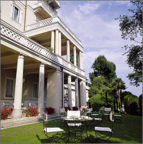 Grand-Hotel-Majestic-Porch