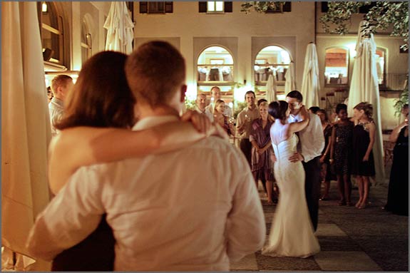 Wedding-party-on-Lake-Orta