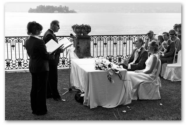 ceremony-blessing-in-Italy