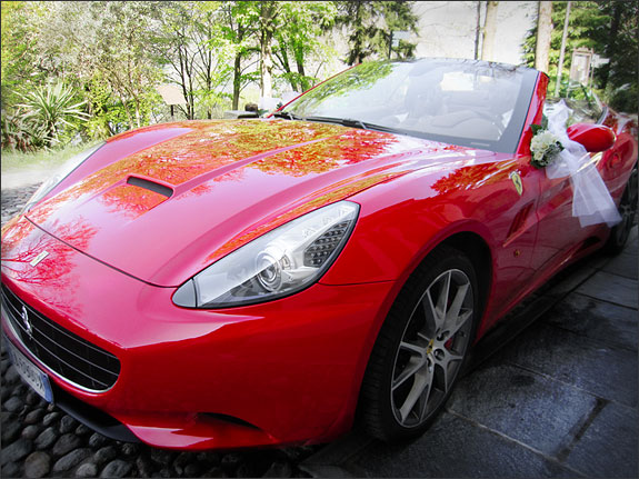 red-Ferrari-wedding-car