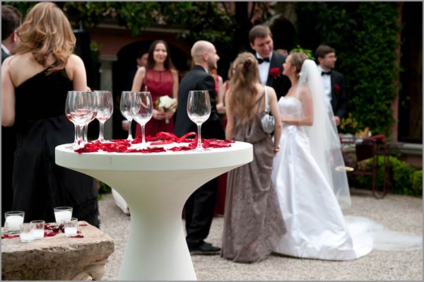 open-air-wedding-reception-on-Lake-Garda