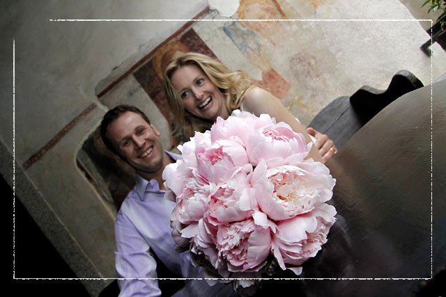 bridal peony bouquet