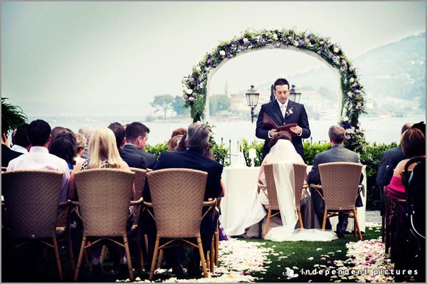 outdoor ceremony on lake Maggiore shores