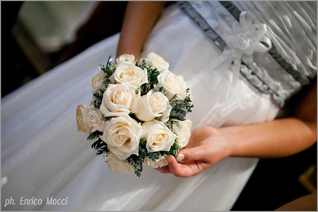 flower girls bouquet in Pallanza lake Maggiore