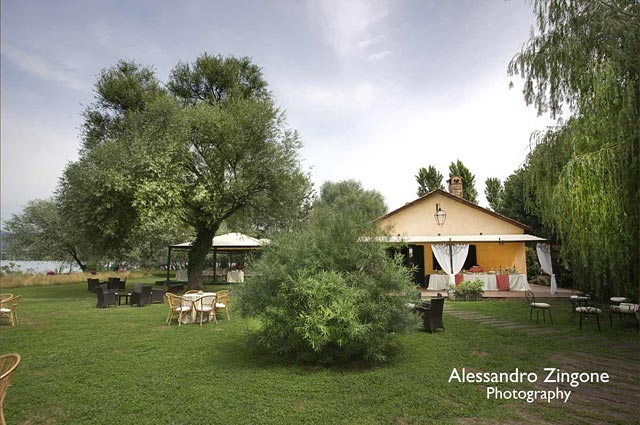 wedding reception venue on Lake Bracciano Rome
